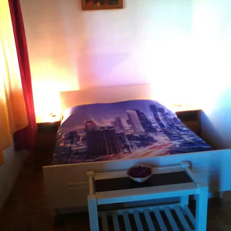 Rose Apartment